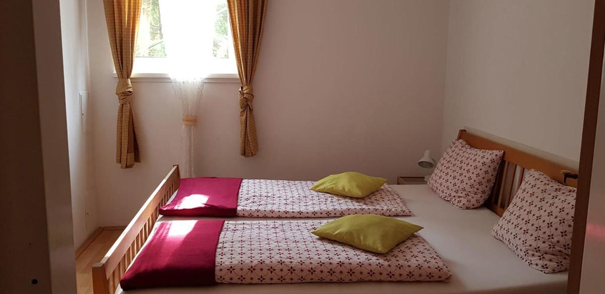 Landhaus Hallstatt Feeling - Apartment - Self Check-In Bad Goisern Rum bild